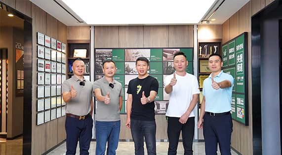 戰(zhàn)略新高地：華洲木業(yè)廣西貴港倉儲運(yùn)營中心盛大成立